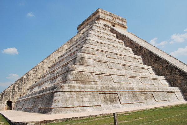 Pirâmide de Kuculcán | Tour Chichen Itza
