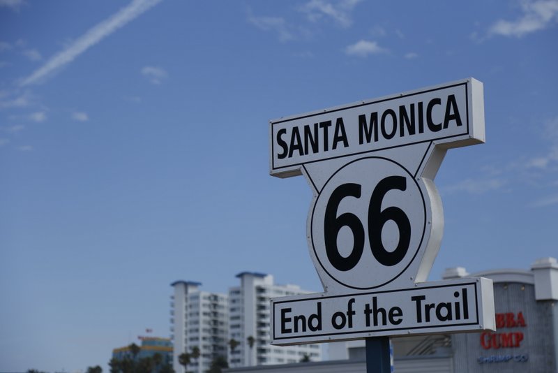 Pier Santa Monica | Placa que marca o fim da Rota 66