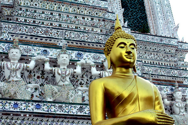 Templo Wat Arun em Bangkok 3