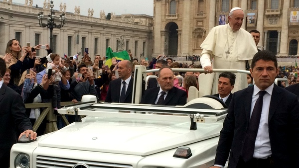 Benção do Papa Francisco em Roma