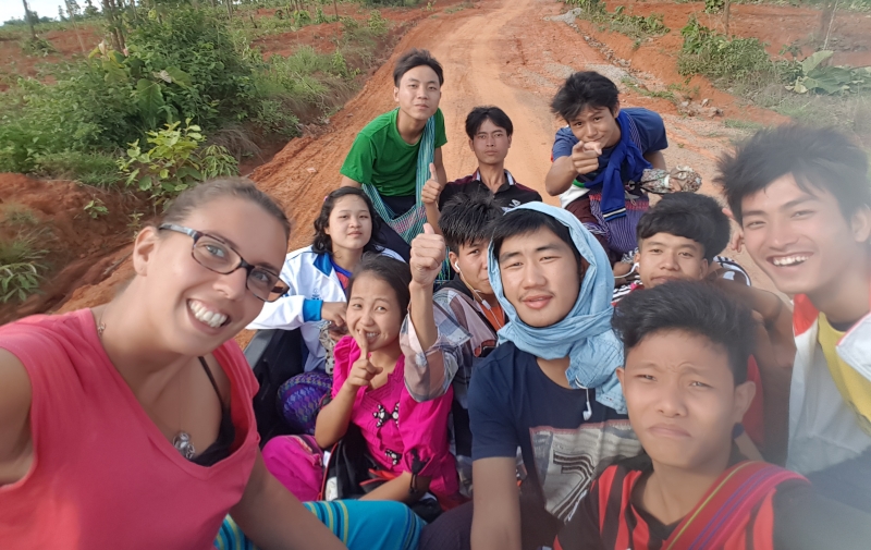 Trabalho voluntário no Myanmar