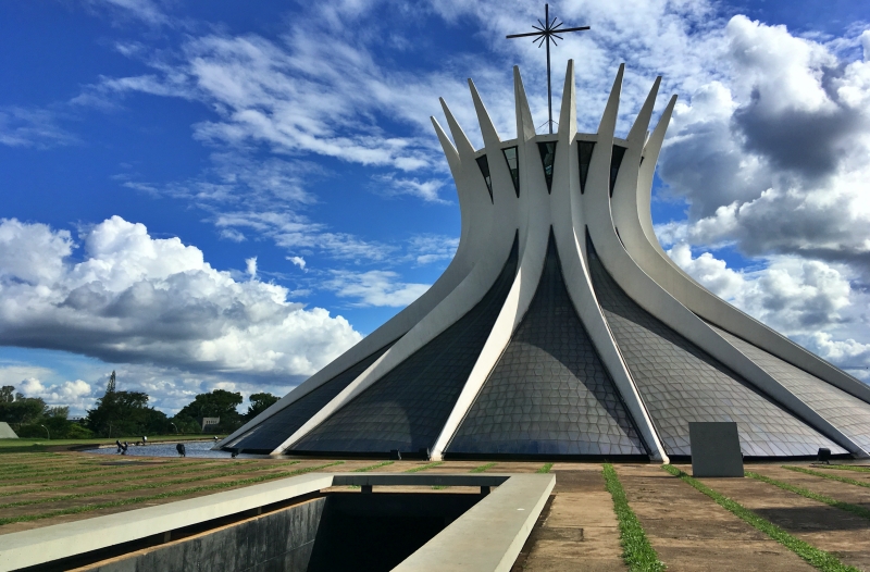Formato da Catedral de Brasília